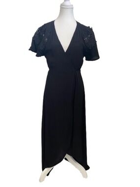 Mod Ref Black Wrap Midi Dress • Lace Cap Sleeves • NWT • Size M
